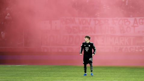 Ленарт Карл получи подкрепа от три легенди на Германия след думите си, че мечтае да играе за Реал Мадрид