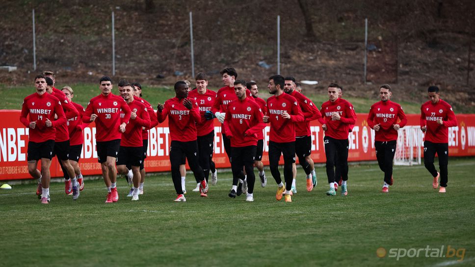 ЦСКА се прибира след лагера в Турция - очаквайте на живо!
