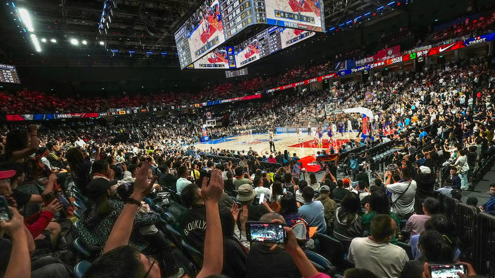 Далас Маверикс и Хюстън Рокетс ще изиграят в Китай два