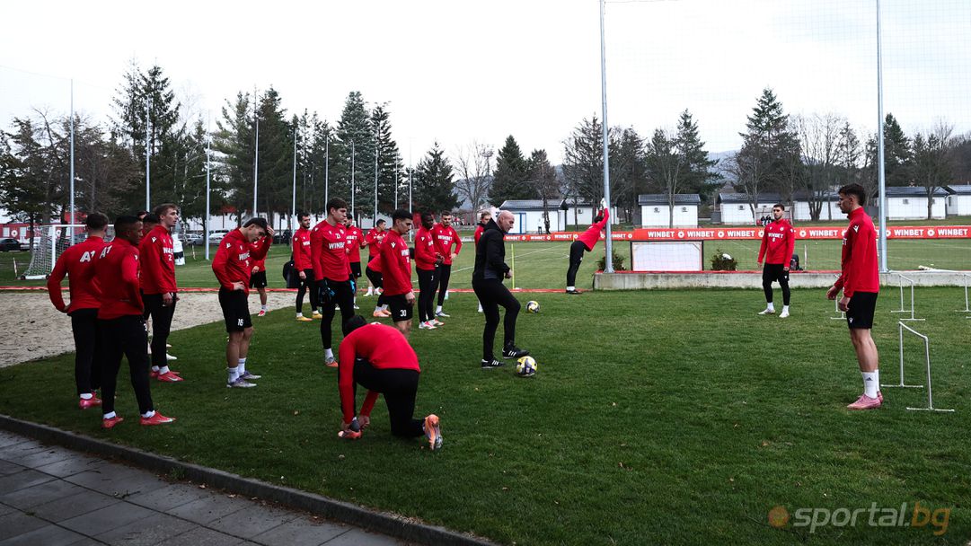 Настъпиха промени за последните две контроли на ЦСКА