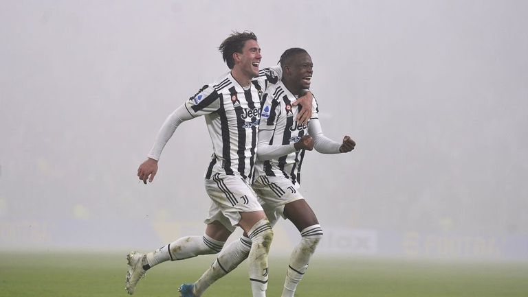  Влахович и Закария направиха супер дебют и изведоха Юве до успеха против Верона 