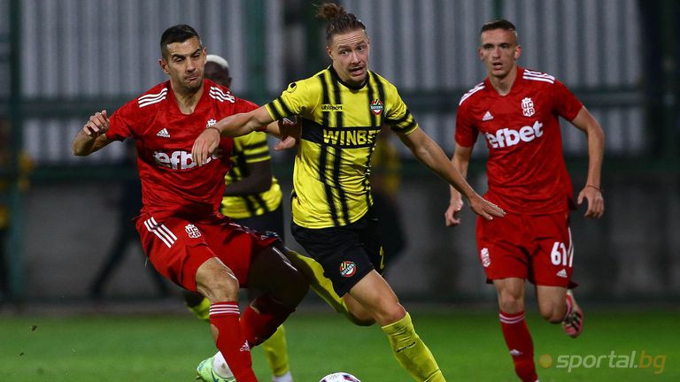  Ботев (Пловдив) търси заместител на собствен ас 