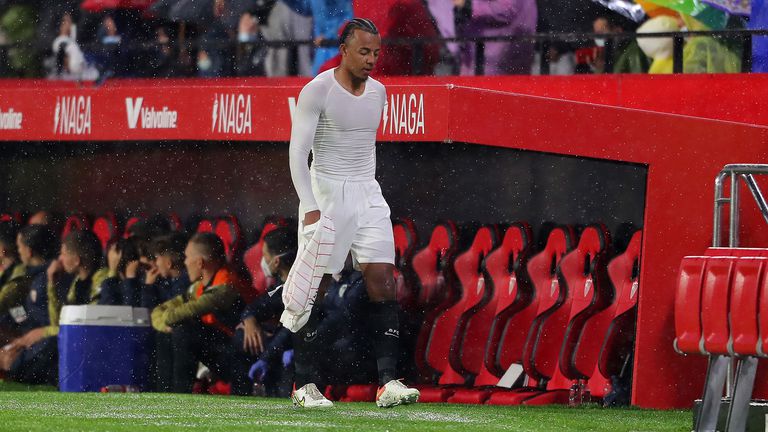  В Барселона са си харесали човек, който да заздрави защитата 