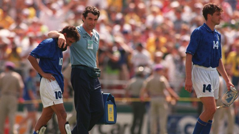  Баджо: И до ден сегашен не съм преодолял разочарованието от изгубения край против Бразилия 