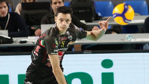  Алекс Николов: Всеки мач в Италия е като край 