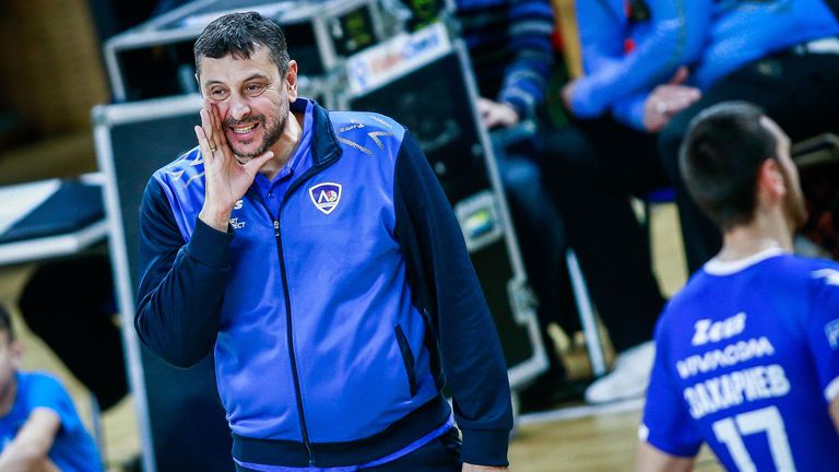Старши треньорът на Левски София Николай Желязков говори след страхотната победа