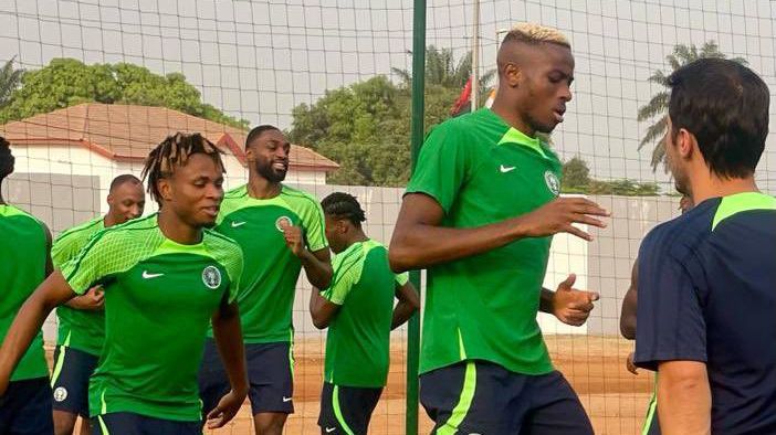 Добра новина за Нигерия: Осимен ще играе на 1/2-финала
