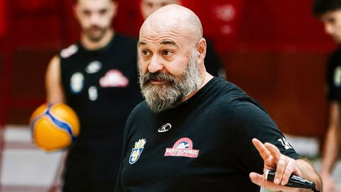 Франческо Кадеду: Въпросът с Дея е приключен, гледам напред с Нефтохимик