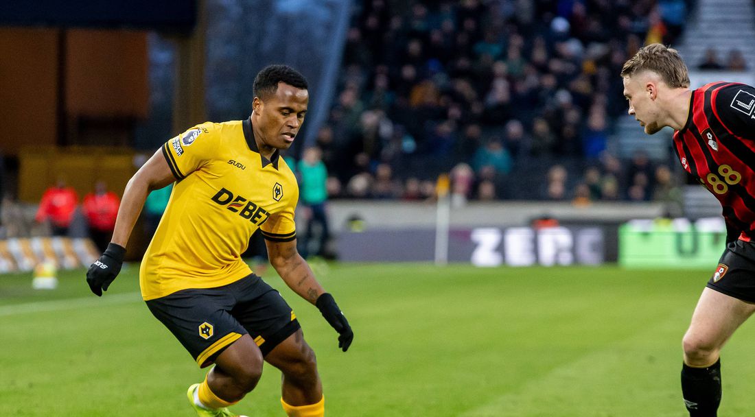 Палмейрас взе играч от Премиър лийг