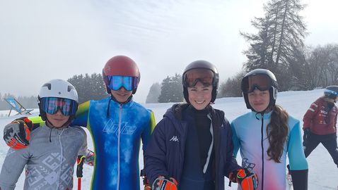 Български таланти тренираха до Мики Шифрин