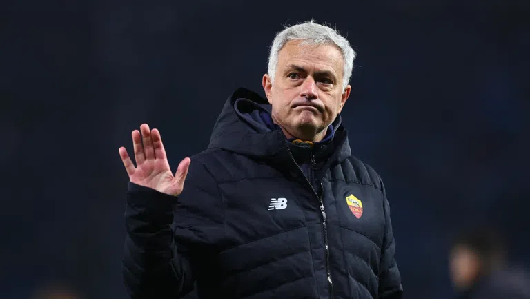  Моуриньо се майтапи, че няма повече да води Рома 