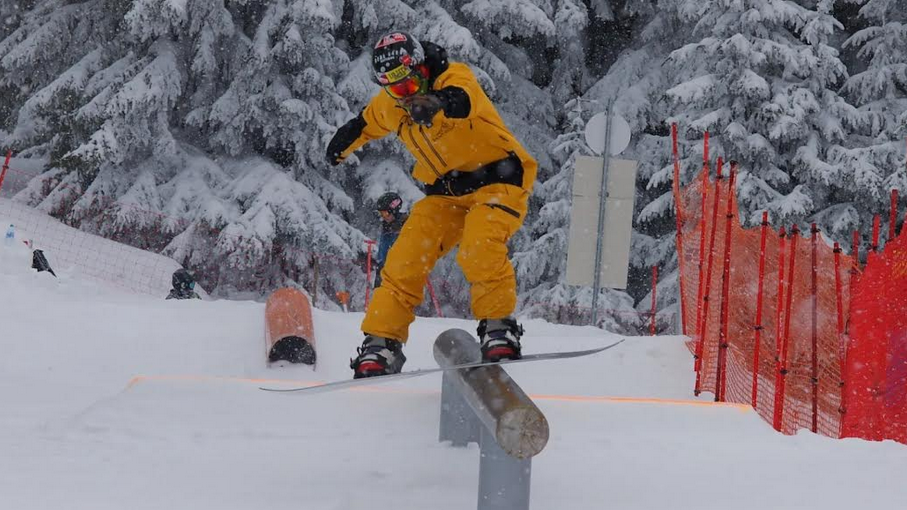 Бордъркрос със Сани Жекова и безплатно обучение зарадва децата този уикенд край х. Алеко