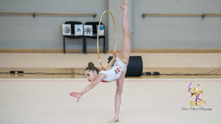 Бронз за Дара Малинова във финала на обръч на "Gymnastik International"