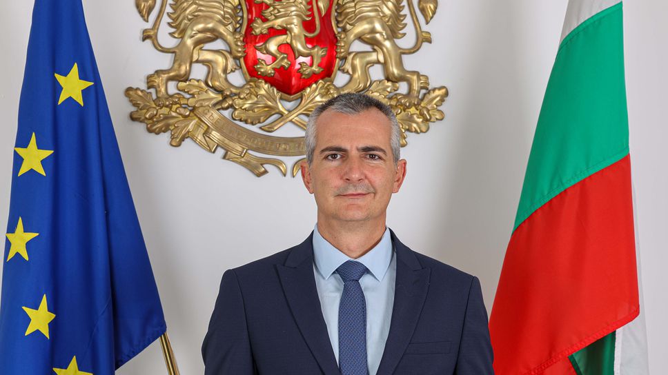 Новият спортен министър е Димитър Илиев Известният автомобилист Димитър Илиев