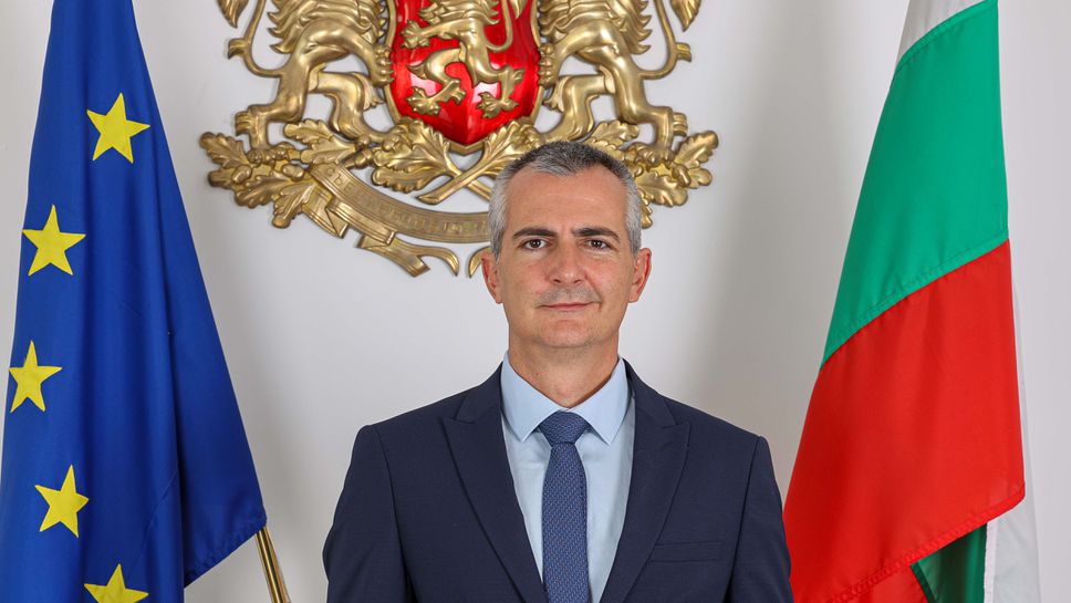 Новият спортен министър Димитър Илиев е очакван в Италия Най