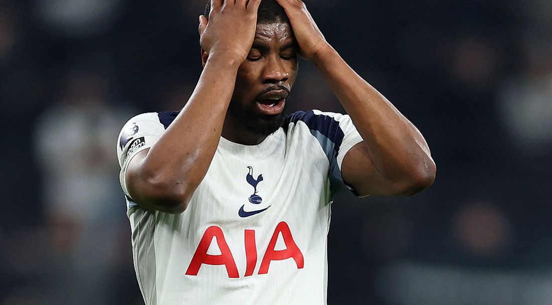 Легенда на Тотнъм предложи бивш съотборник на Бербатов и себе си като спасителен пояс за закъсалите "шпори"