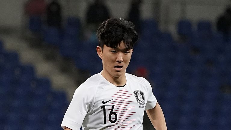 Националът на Република Корея Ин-Беом Хуанг подписа с ФК Сеул
