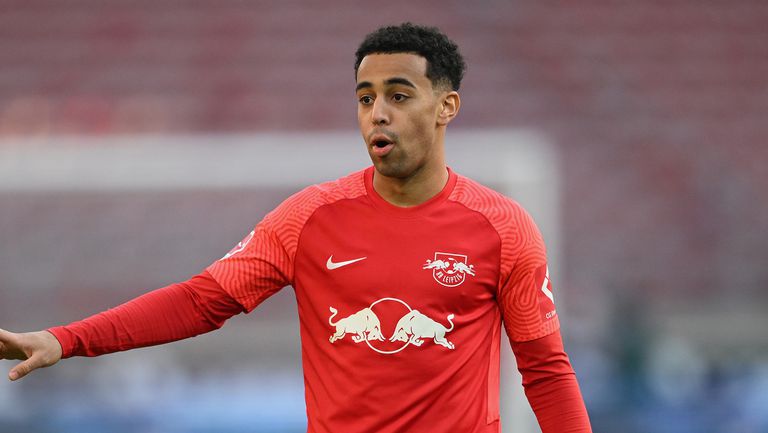  Чужденци са проблематичните в лагера на Република България (Лайпциг) преди дуела с Аталанта 