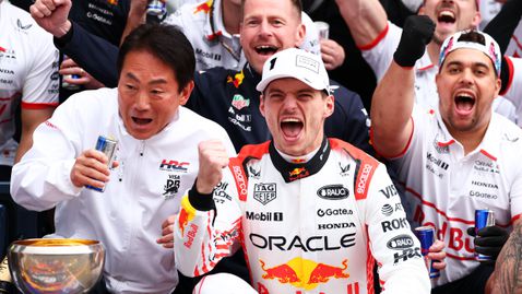 Макс Верстапен си остава най-младият победител във Формула 1