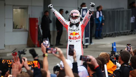  Четвърта поредна победа за Верстапен в Япония 