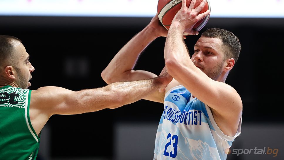 Шампионът и гарантирал си вече първото място в редовния сезон