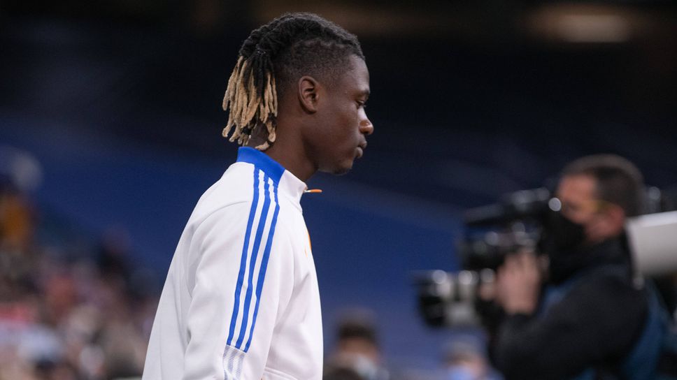 Реал Мадрид обмисля да продаде Камавинга