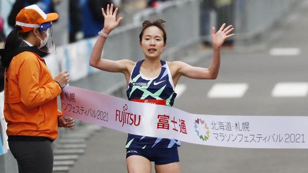 Ичияма и Кипкоеч спечелиха олимпийското тестово състезание в Сапоро