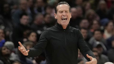  Наставникът на Кливланд Кени Аткинсън беше определен за 