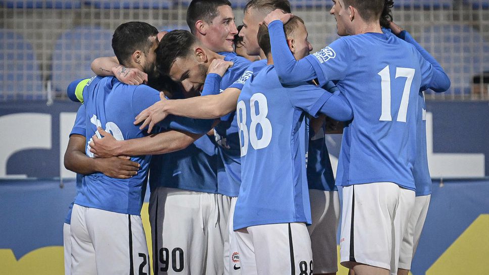 Спартак (Варна) 1:0 Добруджа, начало на втората част