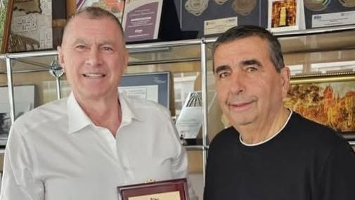 Президентът на Европейската атлетика получи благодарствен плакет от БФЛА