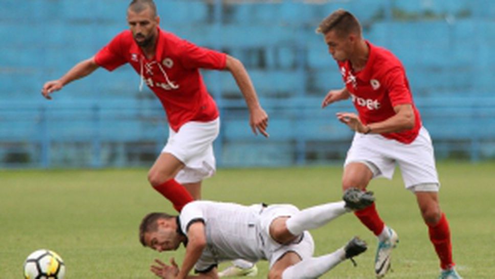 ЦСКА 1948 - Кариана (Ерден)