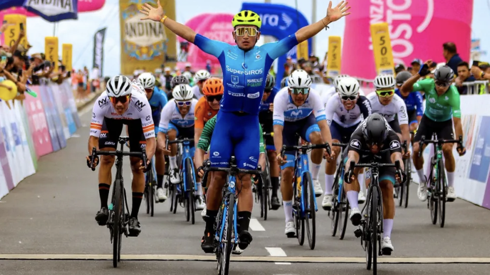 Колоездач прати съпругата си в безсъзнание, докато се радваше на етапна победа