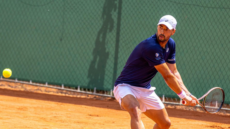 Втората ракета на България Димитър Кузманов отпадна във втория кръг