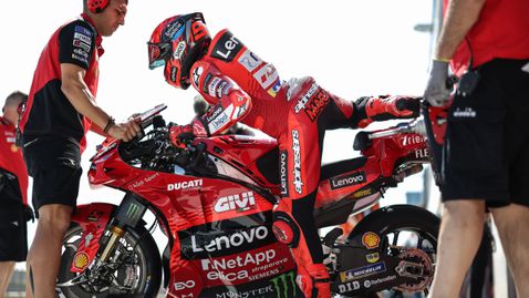 Марк Маркес остана начело в следобедната тренировка, Баная се размина с Q1