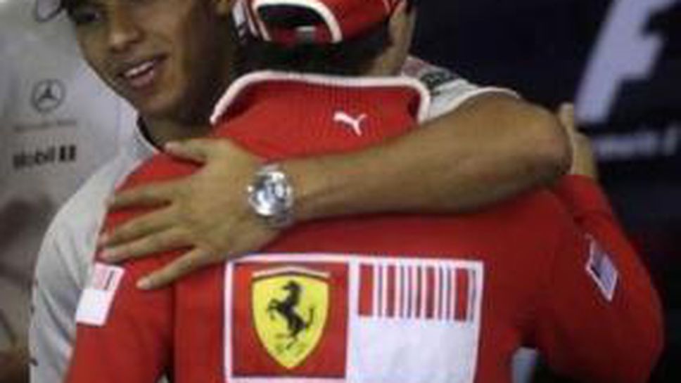 Хамилтън не мечтае за Ферари