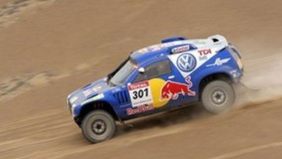 Ден 9: Сайнц с нова победа, превръща се в убедителен лидер