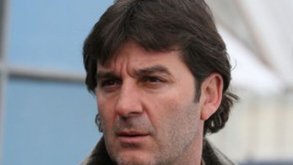 Емо Костадинов: Успех на Любо, докато Томов е в ЦСКА, там място за мен няма