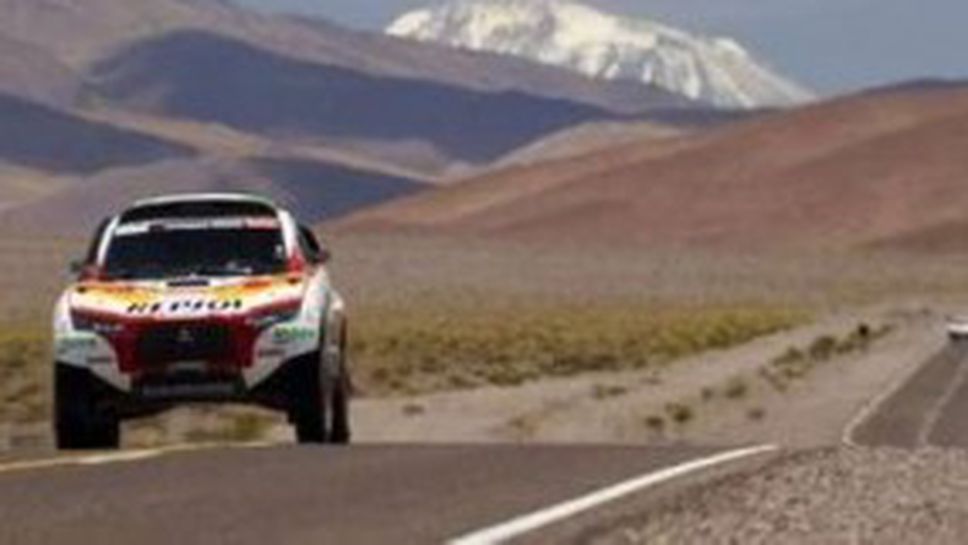 Ден 13: Първа победа за Мицубиши, 2 минути разлика между лидерите