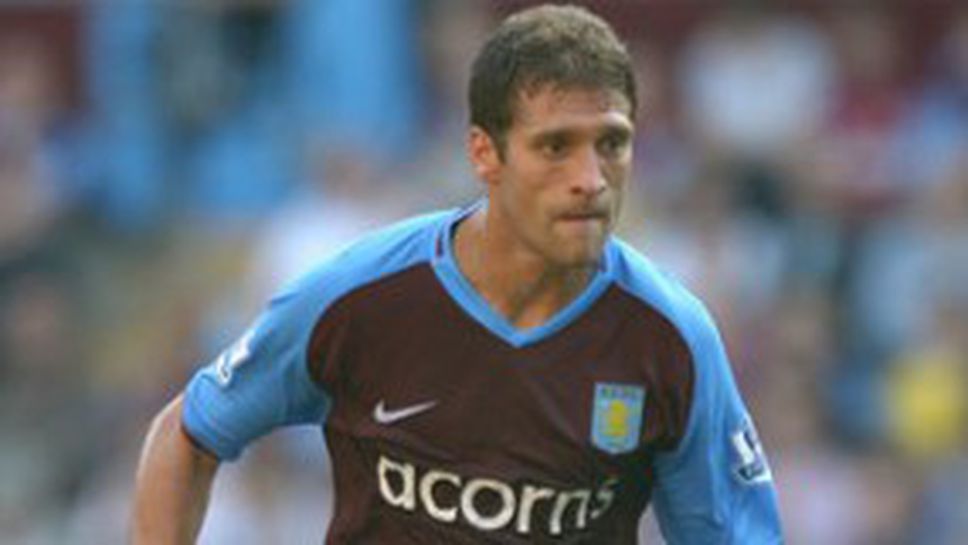 Стилиян Петров аут за Донкастър заради картони