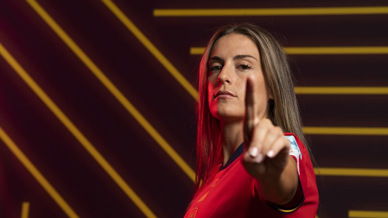 осителката на "Златната топка" при жените Алексия Путейяс отпада от състава на Испания за Европейското първенство по футбол