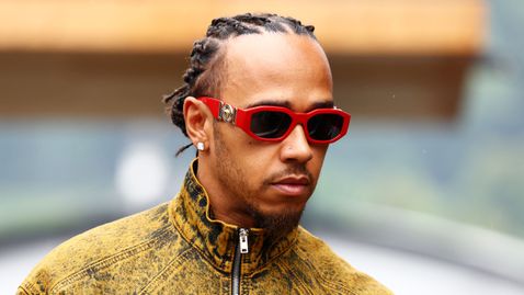 ФИА отряза Хамилтън за исканата помощ срещу Ред Бул