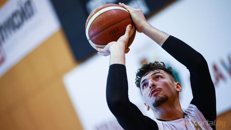 Левски с трансферен удар