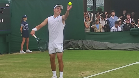 Иван Иванов даде само три гейма на американец на "Уимбълдън"