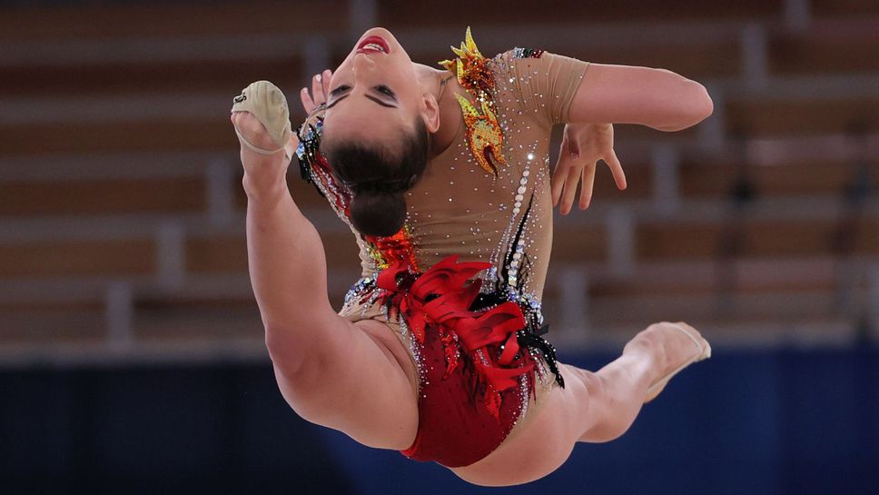 Катрин Тасева и Боряна Калейн са в топ 10 след първата ротация