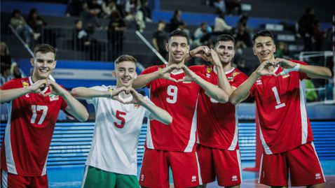 България U19 отнесе Индия за трета поредна победа на Мондиала в Аржентина