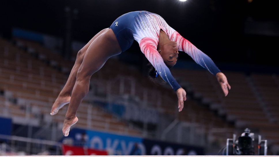 Симон Байлс се завърна с победа в спортната гимнастика след близо двегодишно отсъствие