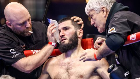  Бетербиев се умори да чака Бивол и си уреди различен съперник 