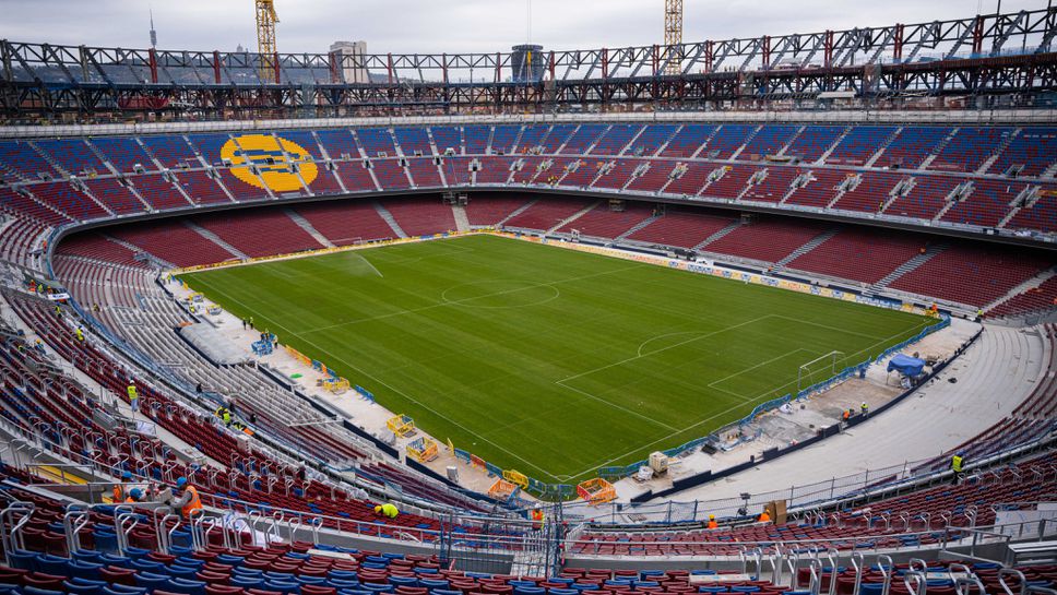 По-малко от седмица преди първото домакинство на Барселона не е ясно къде ще се играе мача с Валенсия