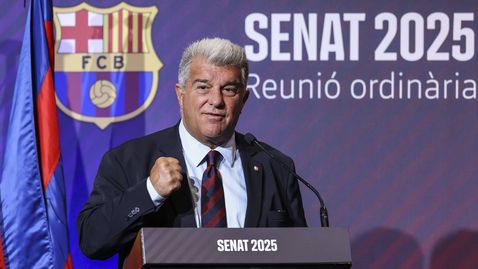 Лапорта изрази задоволство от одобрението за мача в САЩ