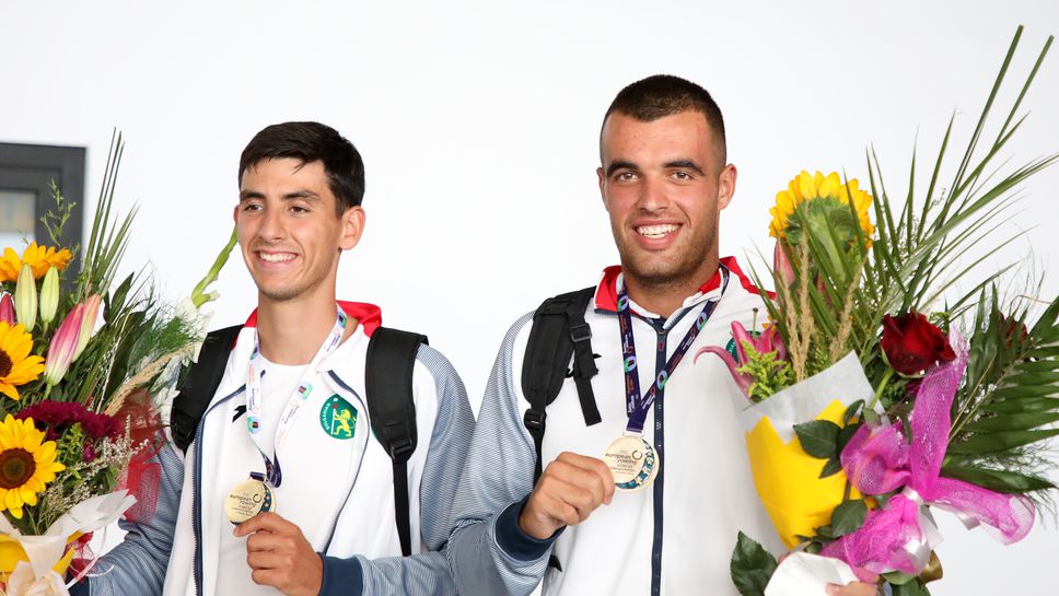 Завръщат се европейските шампиони по гребане Емил Нейков и Лазар Пенев